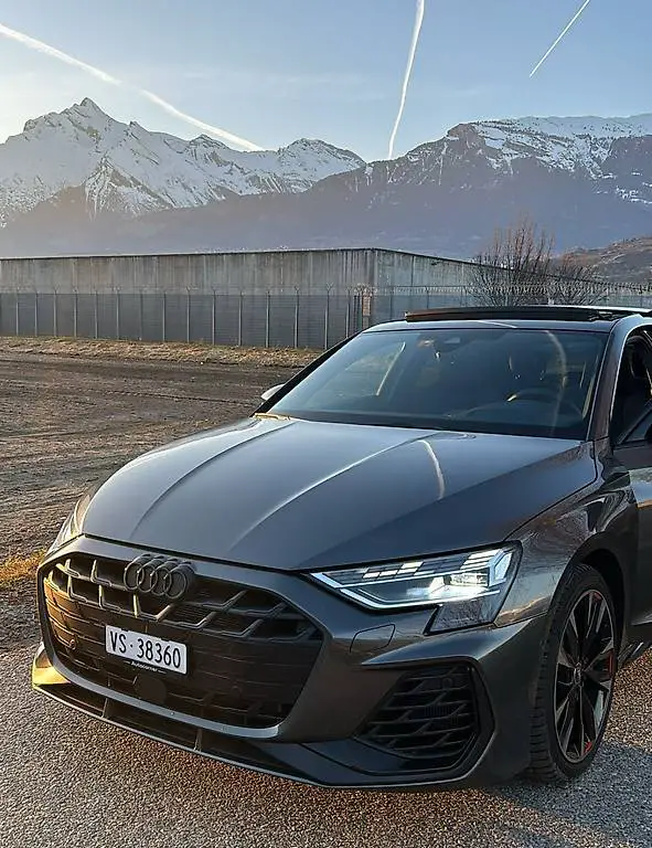 Audi S3 Sportback 2.0 TFSI quattro S-Tronic