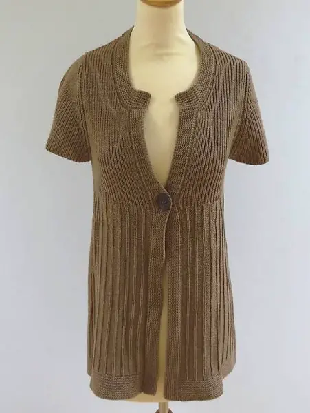 Gr. 40: Public - Strickjacke - Merino Wolle - braun