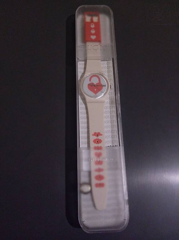 Neue ungetragene Swatch Uhr für den Lockdown mit Ihr