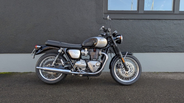 TRIUMPH Bonneville T120 Icon Edition