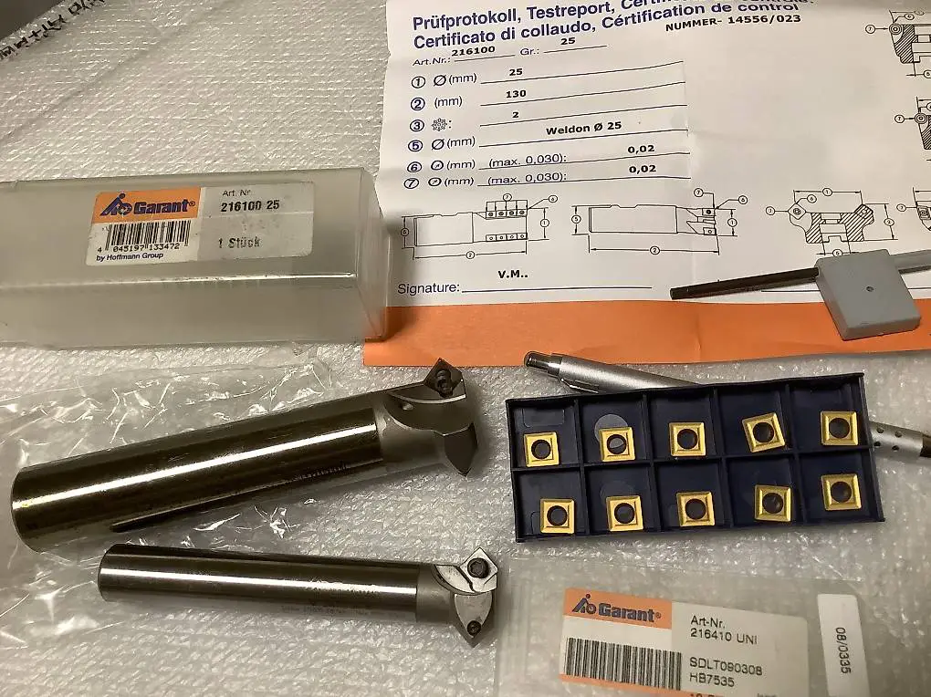 2 Neue GARANT Fasenfräser 45° mit IK, Ø25 & Ø16 mit WSP