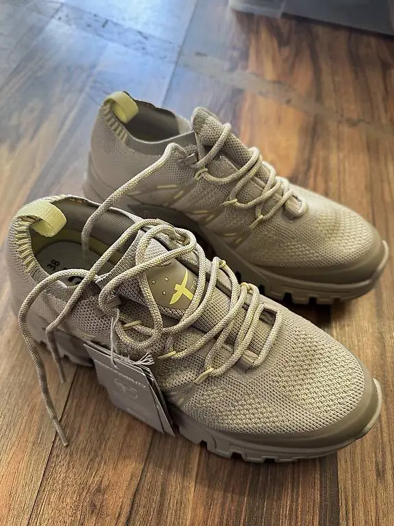 Tamaris Wanderschuhe