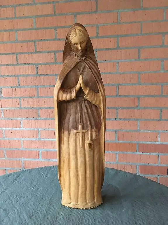 Madonna - Handarbeit aus Holz