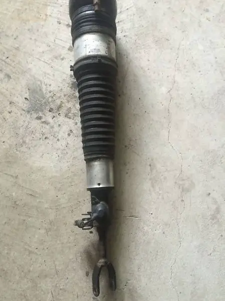 Audi A6 C6 4f Luftfederbein VL