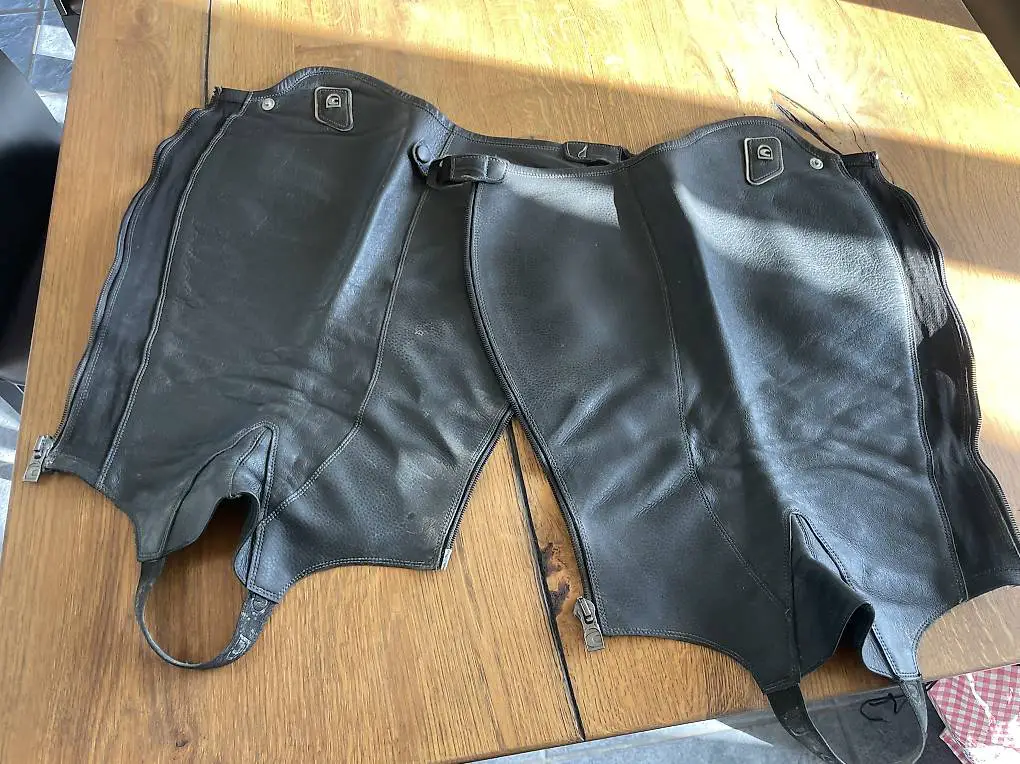 Cavallo Lederchaps - Schwarz