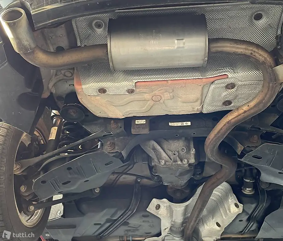  Auspuff BMW 118D 2012