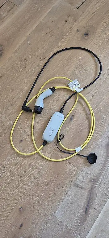 Ladekabel E-Auto (Typ 2) für Haushaltssteckdose