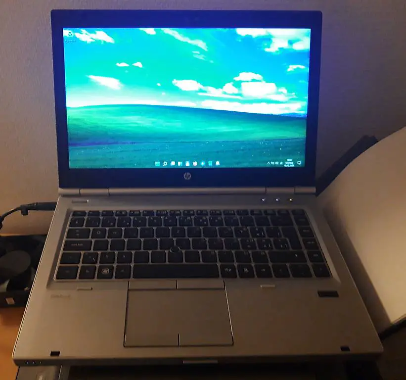 Notebook HP, 13.3", 4 Kerne, 8 GByte, 256 GB SSD