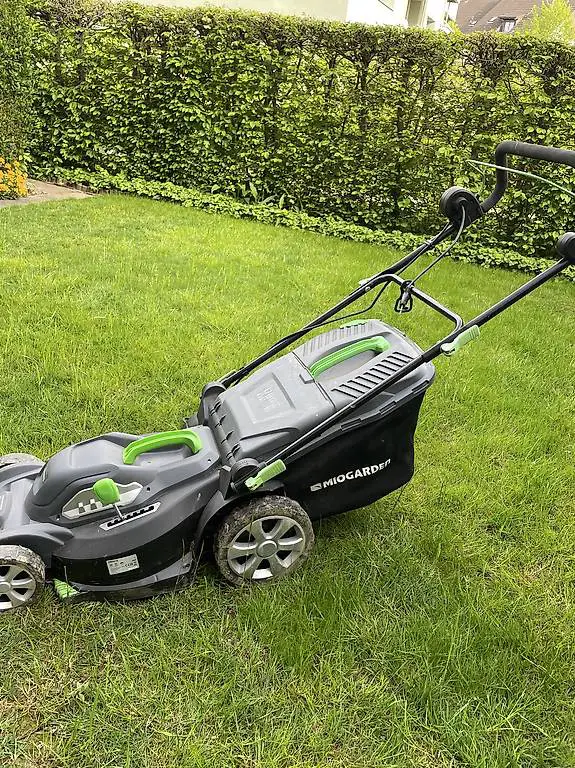 Elektro Rasenmäher