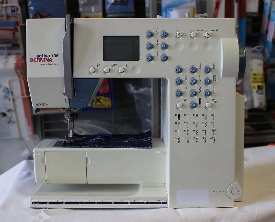 Nähmaschine Bernina activa 135, ab Service, 1 Jahr Garantie