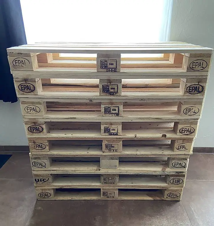 8 Paletten EPAL / Europaletten