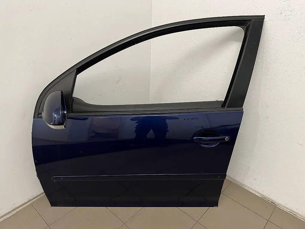 Türe zu VW Golf 5 limo.