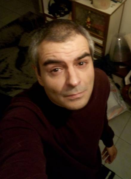 Homme cherche une femme sérieuse - Looking for a serious women