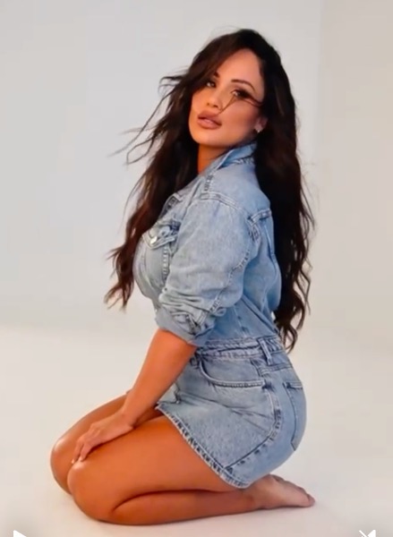 Wunderschöne Lorena in Waltenschwil