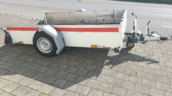 Anhänger Senkbaranhänger Sachentransport Motorrad Töff Quad