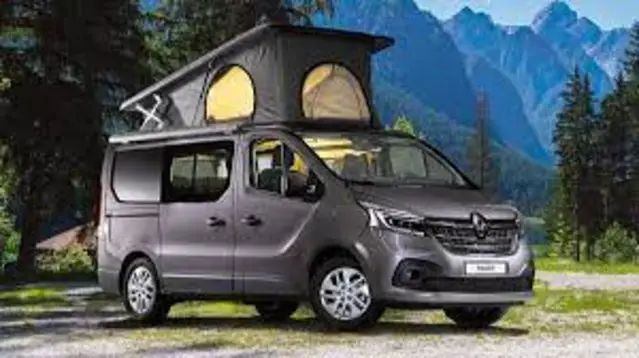 RENAULT Trafic Blue dCi 170 Spacenomad Iconic EDC