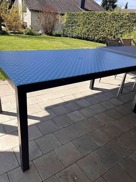 Gartentisch