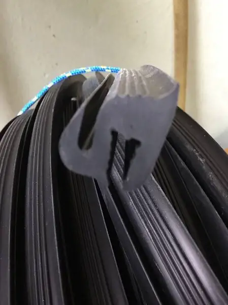 Saurer 290/330 Frontlenker Kabinengummi