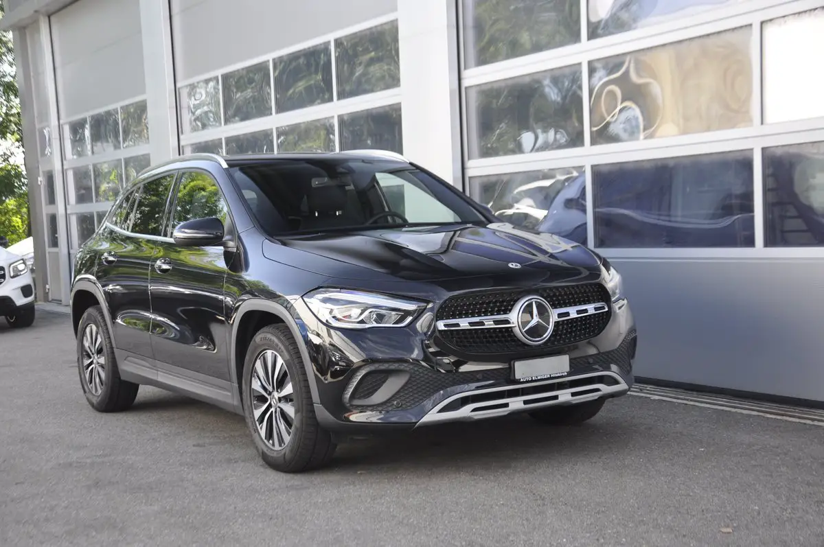 mercedes-benz gla 200 style 7g-dct