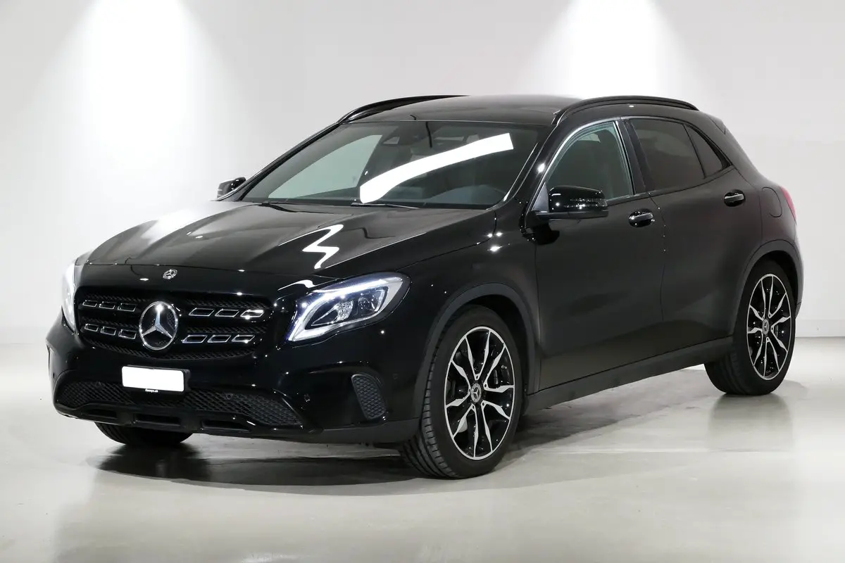 mercedes-benz gla 250 urban 4matic 7g-dct