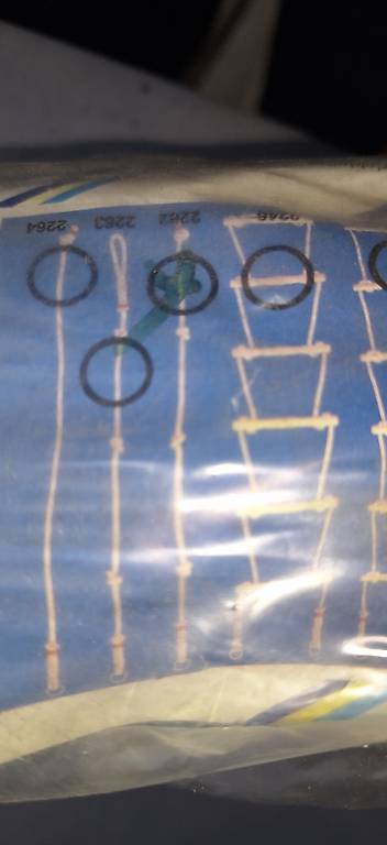 Knotenseil, Klettertau, Kletterseil mit metalring