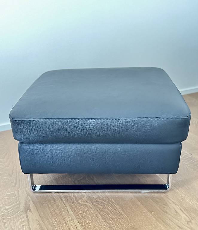 Leder Hocker Classic/ Johann Jakob