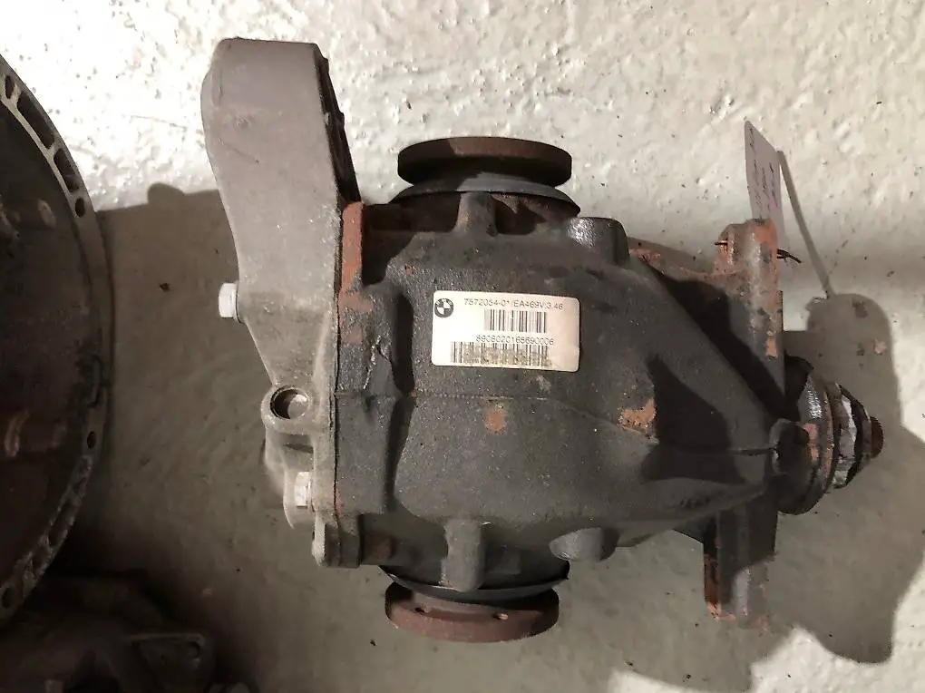 BMW 335 Bi-turbo Differenzial i=3:46