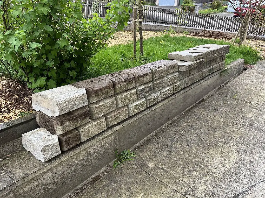 Mauersteine Gartenmauer Vebundstein