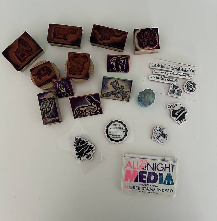 Stempelset 21 Teilig + Stempelkissen violett