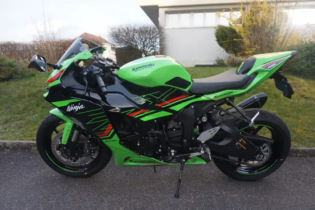kawasaki ninja zx-6r
