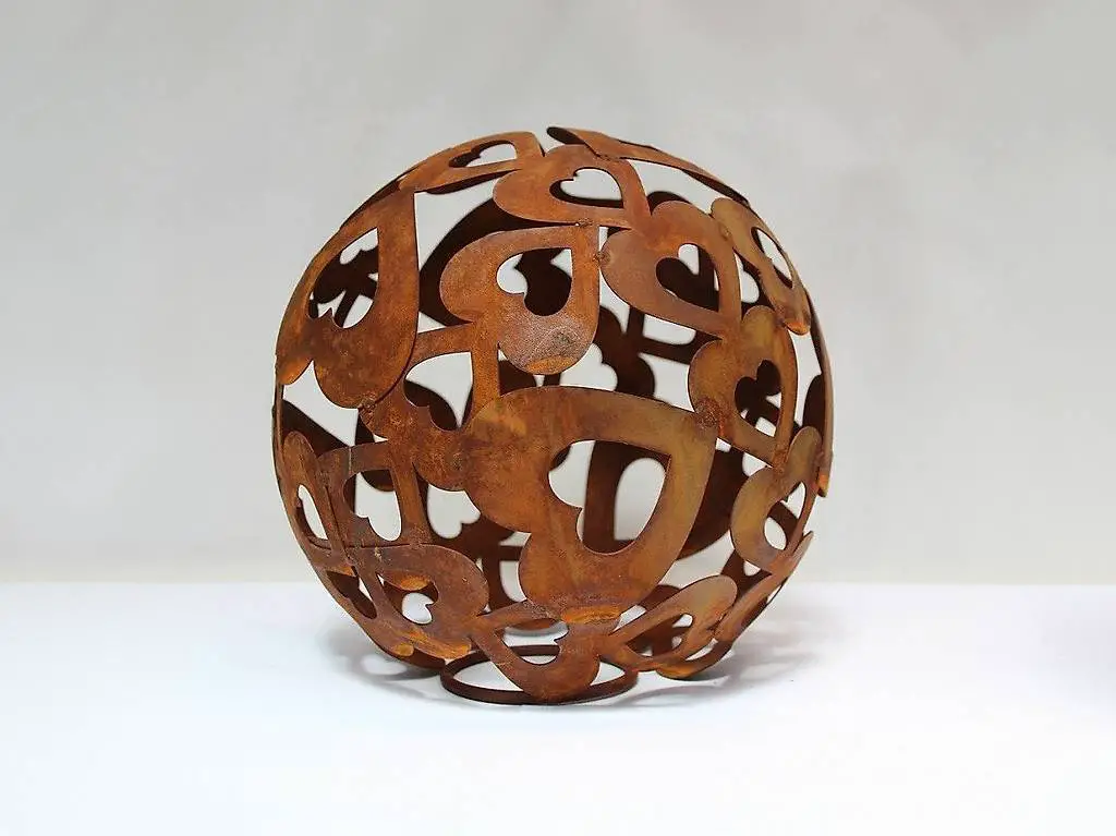 Rostkugel verschiedene Durchmesser und Ausführungen