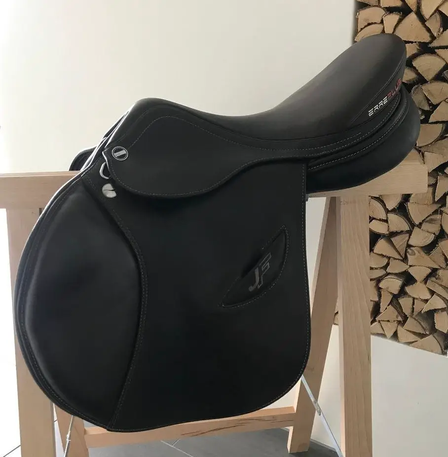 Springsattel Erreplus JF zu verkaufen