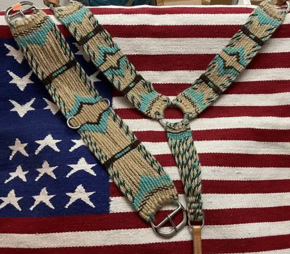 Traditionell handgeflochtene Sattelgurten + Vorgeschirre aus 100% Mohair