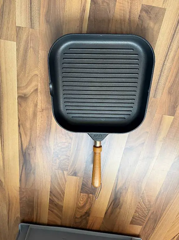 Grillpfanne 28 x 28 cm, neuwertig