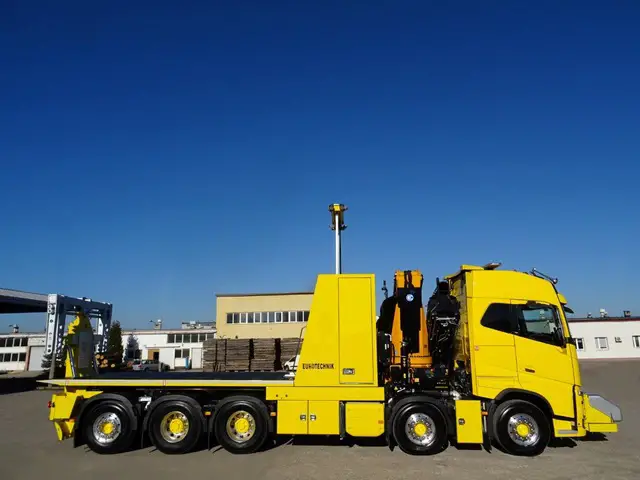 VOLVO, FH-16 10x4R, Autotransport/Abschlepper