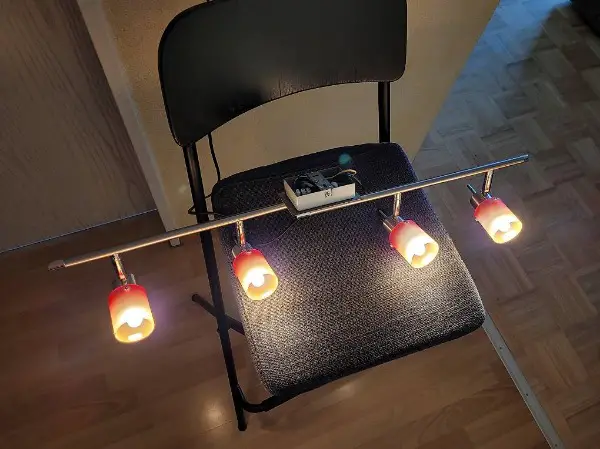 Deckenlampe in orange Farbe