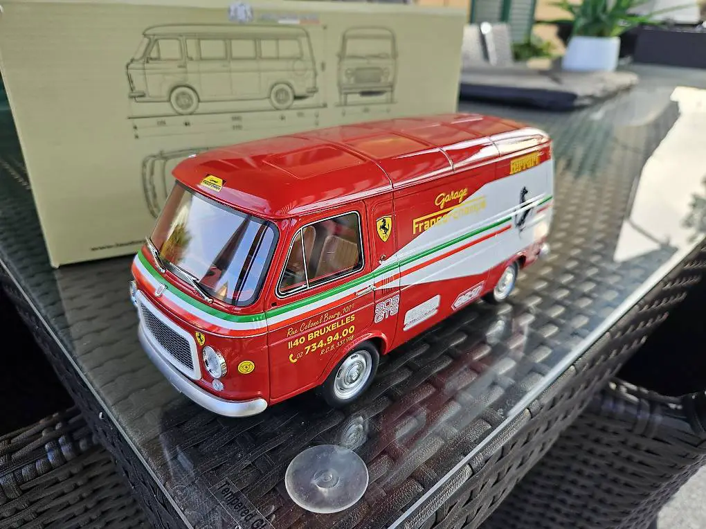 Fiat 238 Ferrari Laudo Racing 1-18