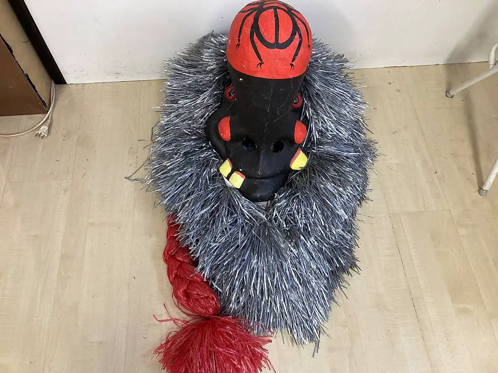 Fasnachtslarve Waggis