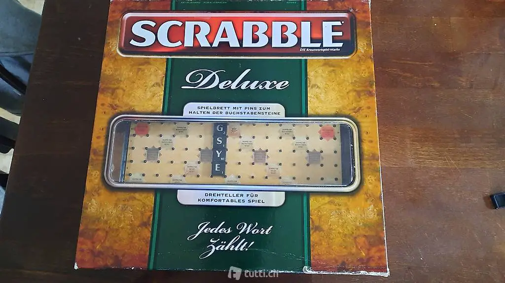 Scrabble Deluxe