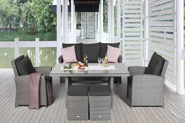 Tischset im Loungestil aus Rattan mit Lieferung Gratis