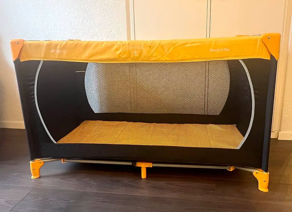 Reisebett für Baby und Kleinkind