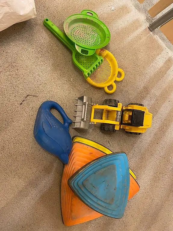 Sandkasten Spielsachen