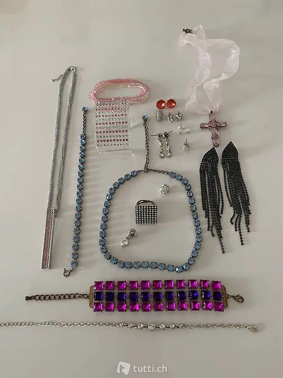 Modeschmuck Set aus Strass