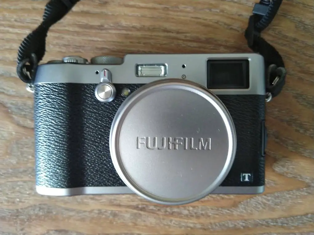 fujifilm x1000t (silver)