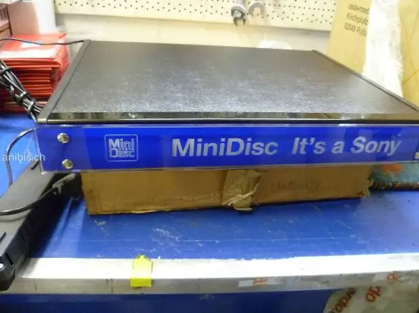 Mini Disc Leuchttafel Podest fr MD Gerte zur Pressentation