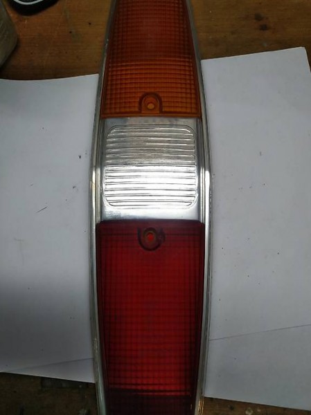 Oldtimer Rücklichtglas SWF 69 VB Ford Transit