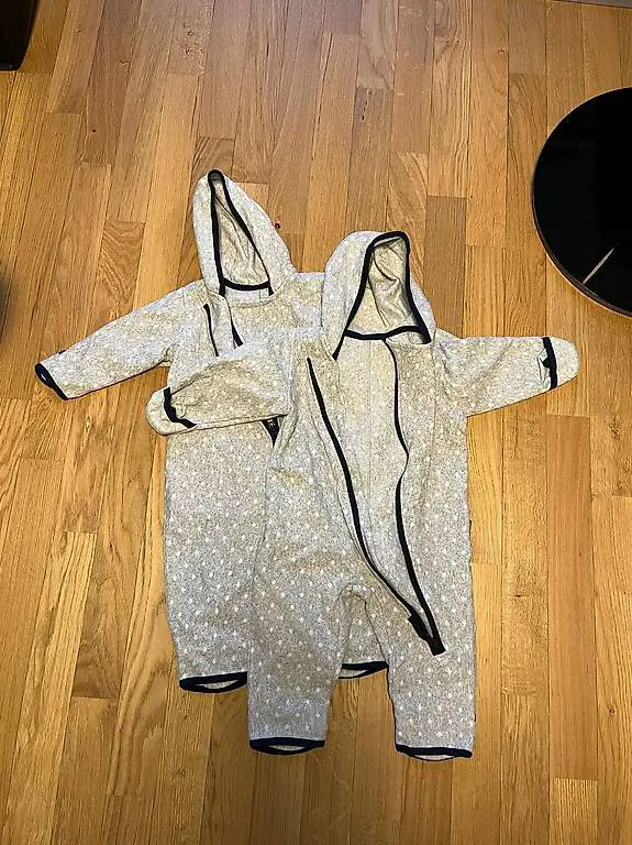 Winteranzüge Baby 2x, 6-12 Monate