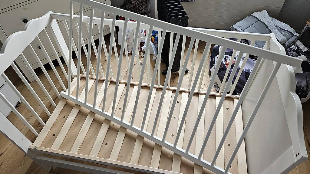 Baby Kinderbett