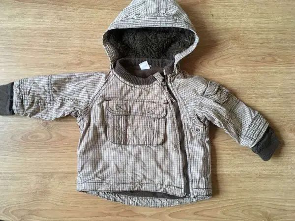 Braun-Beige Winterjacke Grösse 74