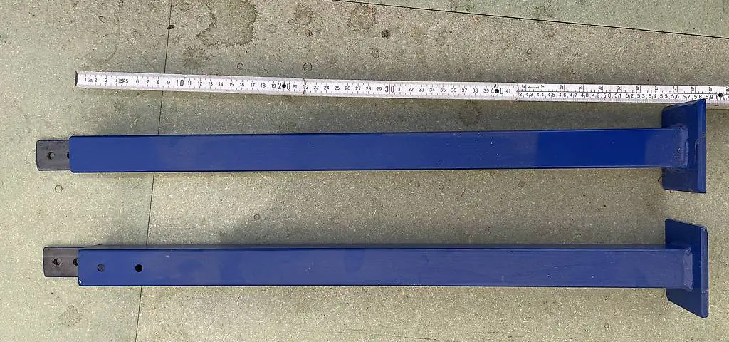 Metallfüsse 60cm mit Grundplatte